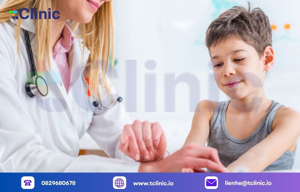 6 Lợi ích của phần mềm quản lý phòng khám Nhi tClinic 5 Quản lý thuốc & đơn thuốc phù hợp cho trẻ nhỏ